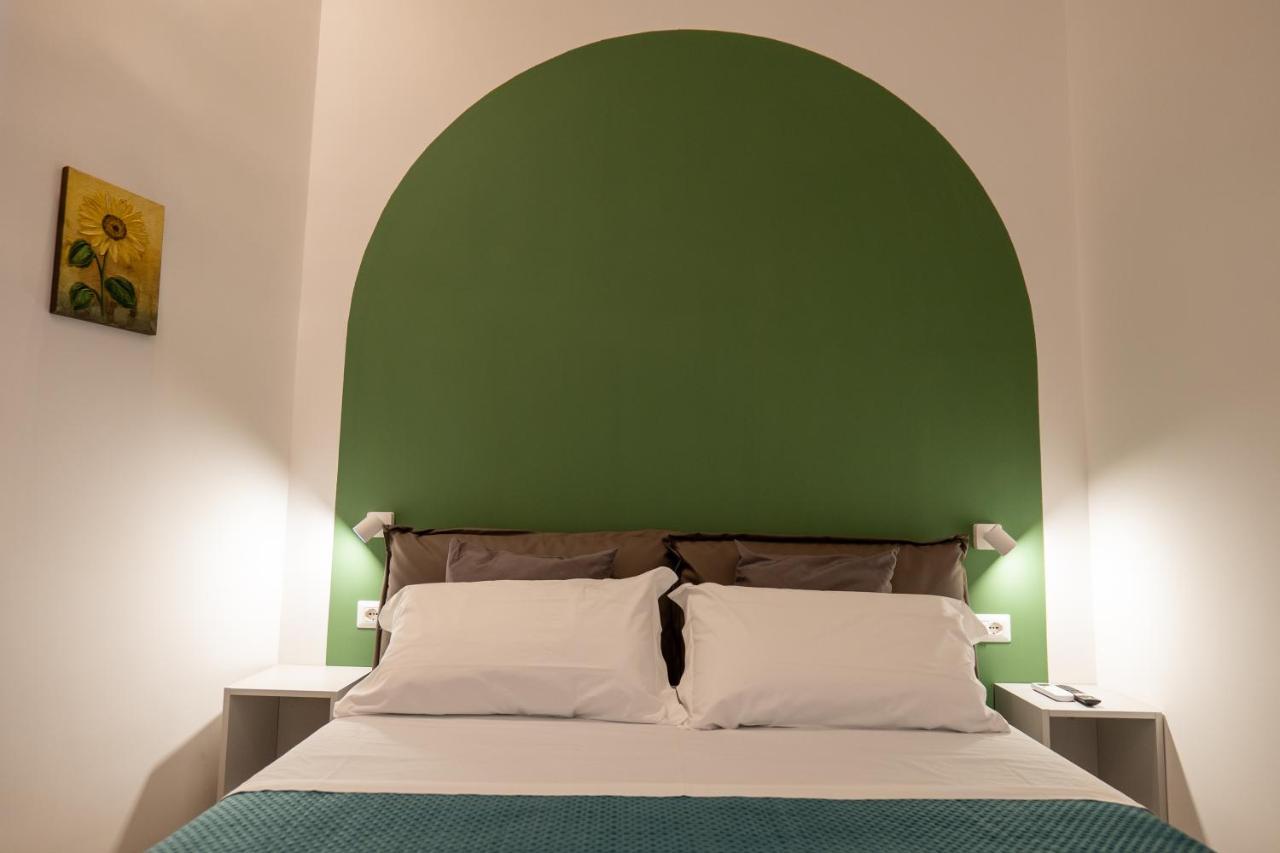 Appartamento Relais Palazzo Olimpia - Corso Vittorio Emanuele Salerno Esterno foto
