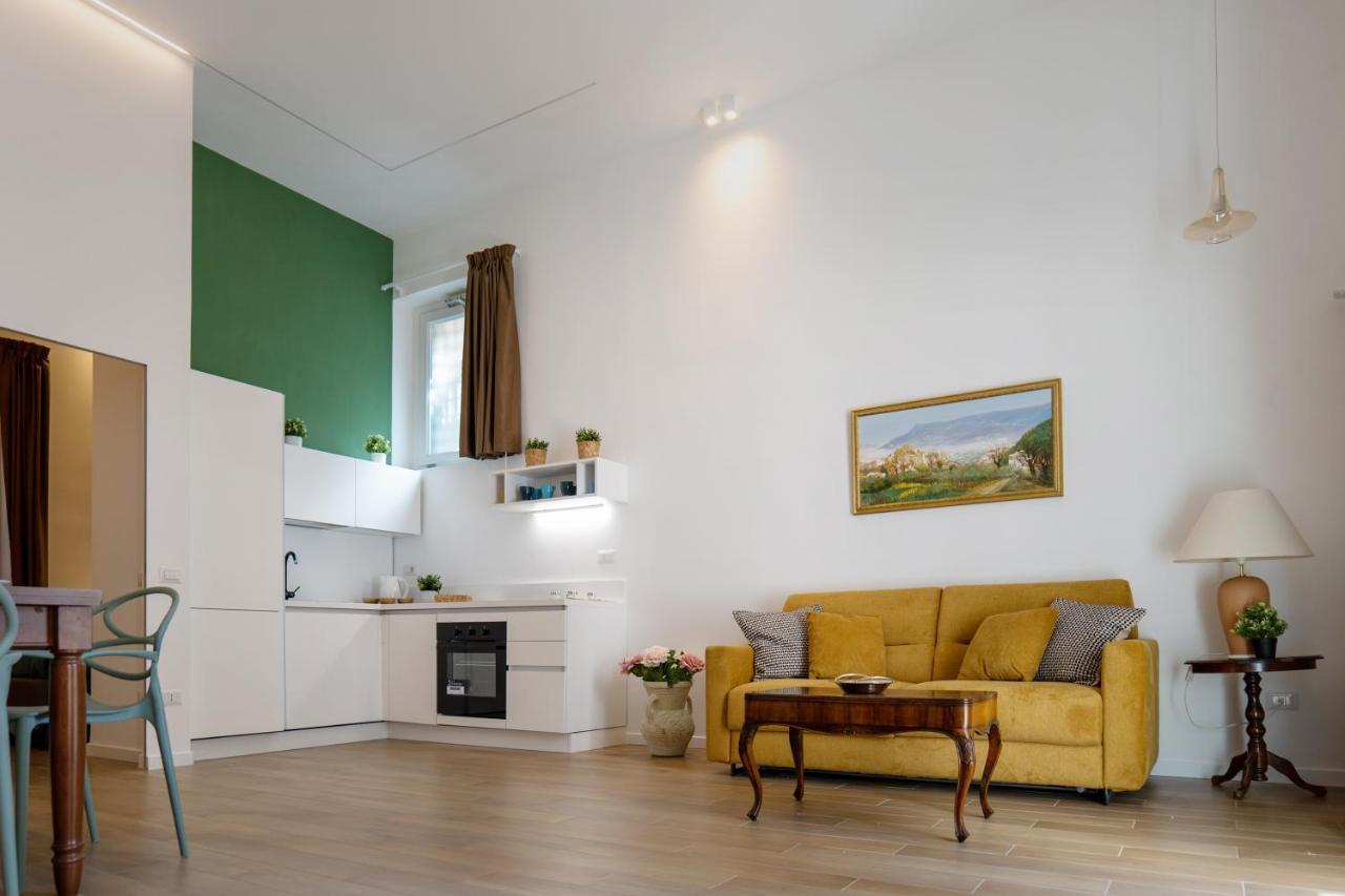 Appartamento Relais Palazzo Olimpia - Corso Vittorio Emanuele Salerno Esterno foto
