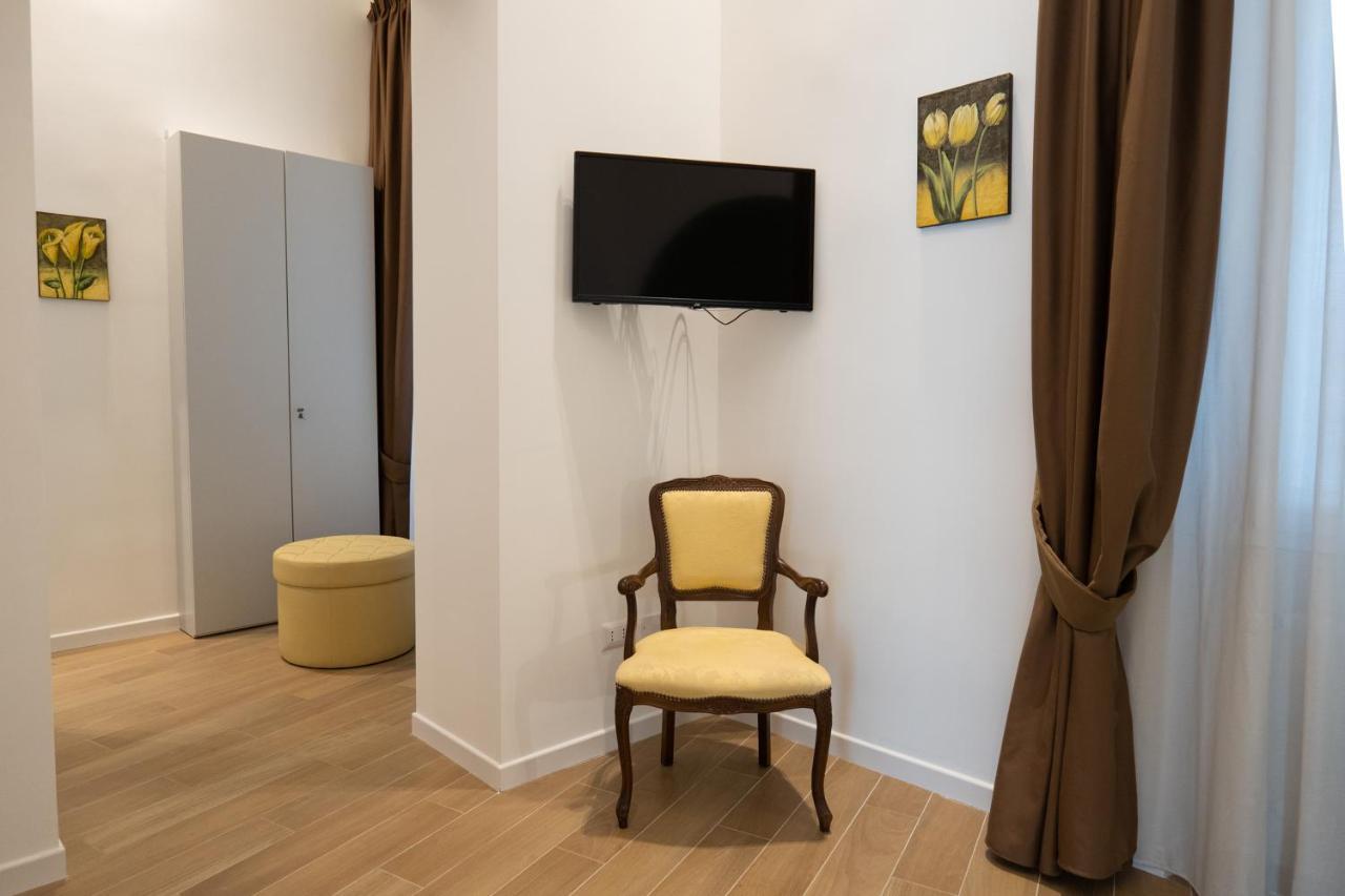 Appartamento Relais Palazzo Olimpia - Corso Vittorio Emanuele Salerno Esterno foto